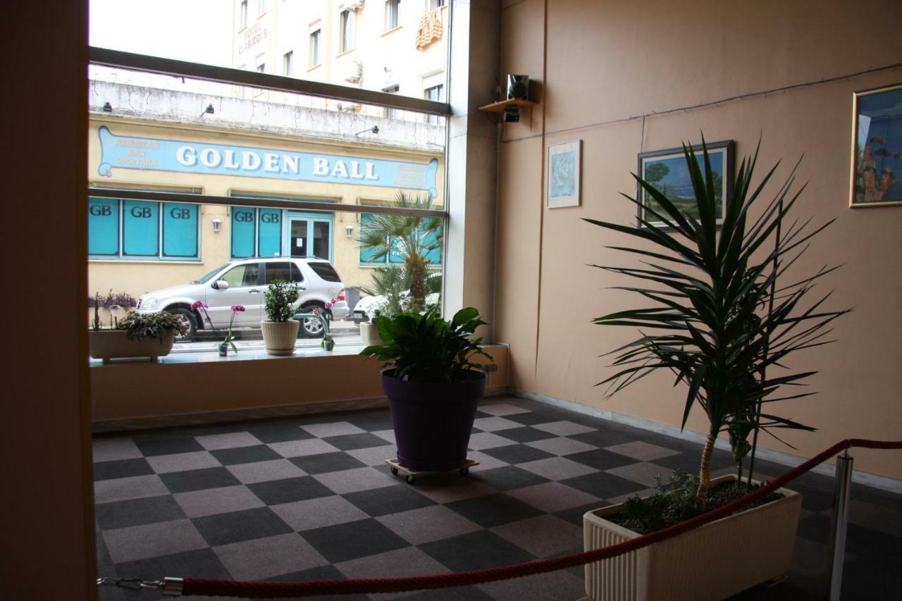Residence Albert Premier Ментона Екстериор снимка