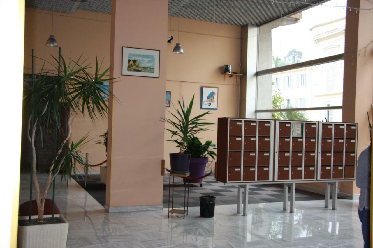 Residence Albert Premier Ментона Екстериор снимка