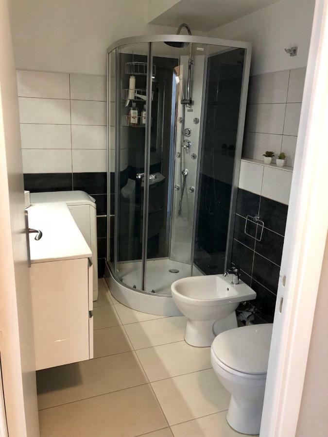 Residence Albert Premier Ментона Екстериор снимка